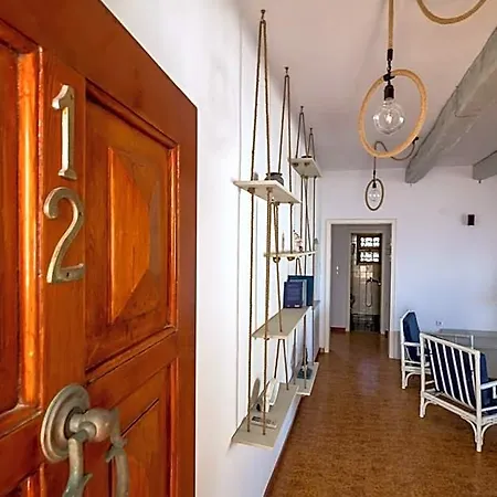 Blue Era Aparthotel Mpatsi