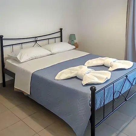 Blue Era Aparthotel 4*
