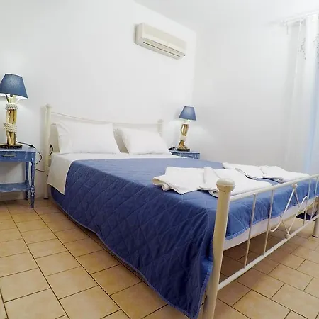 Blue Era Hotel apartamentowy Batsi