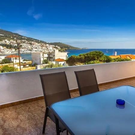 Blue Era Lägenhetshotell Batsi